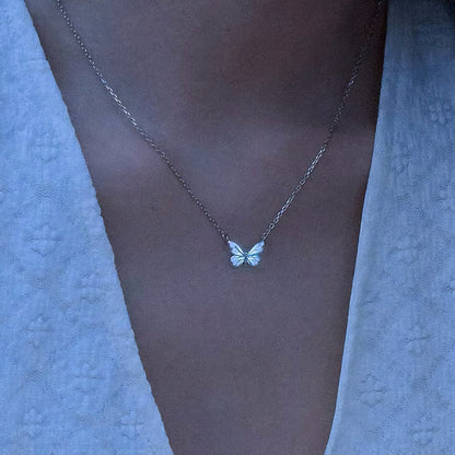 [Limited Edition] Moonlit Aurora Butterfly Necklace