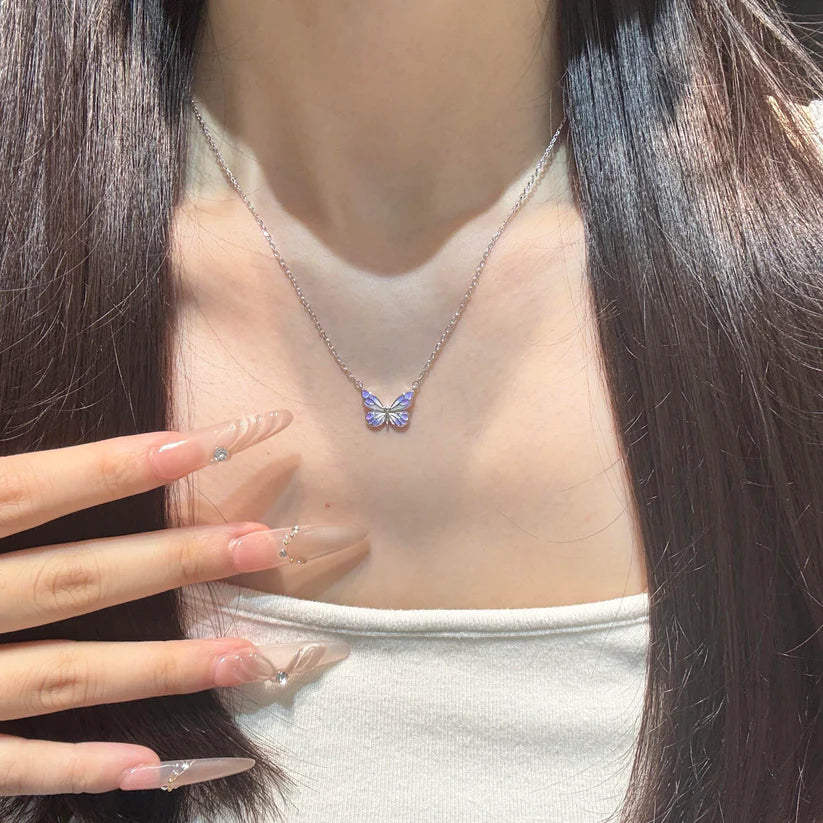 [Limited Edition] Moonlit Aurora Butterfly Necklace