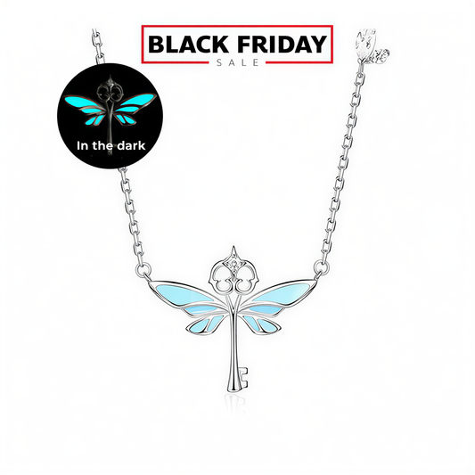 [Special Edition] Moonlit Aurora Butterfly Key Necklace